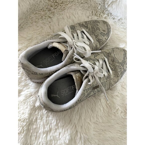 PUMA CARINA SNAKE LUX  WHISPER‎ WHITE LEATHER  LADIES SZ (8.5) EUC - Picture 3 of 9